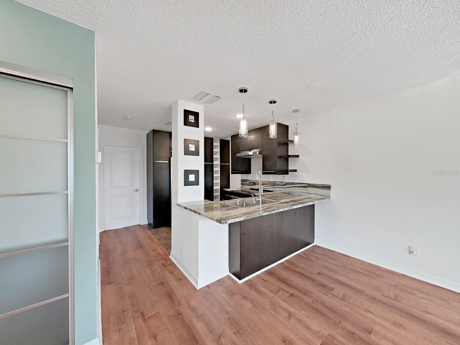 Image 8 of 37 For 121 Brandy Wine Drive 121