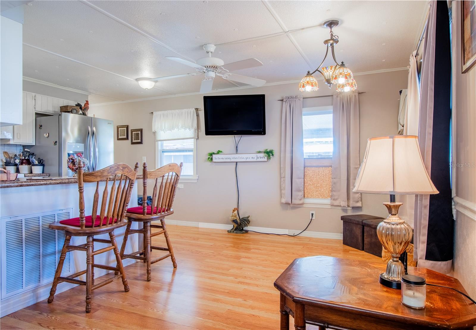 Image 13 of 34 For 6109 Creston Street