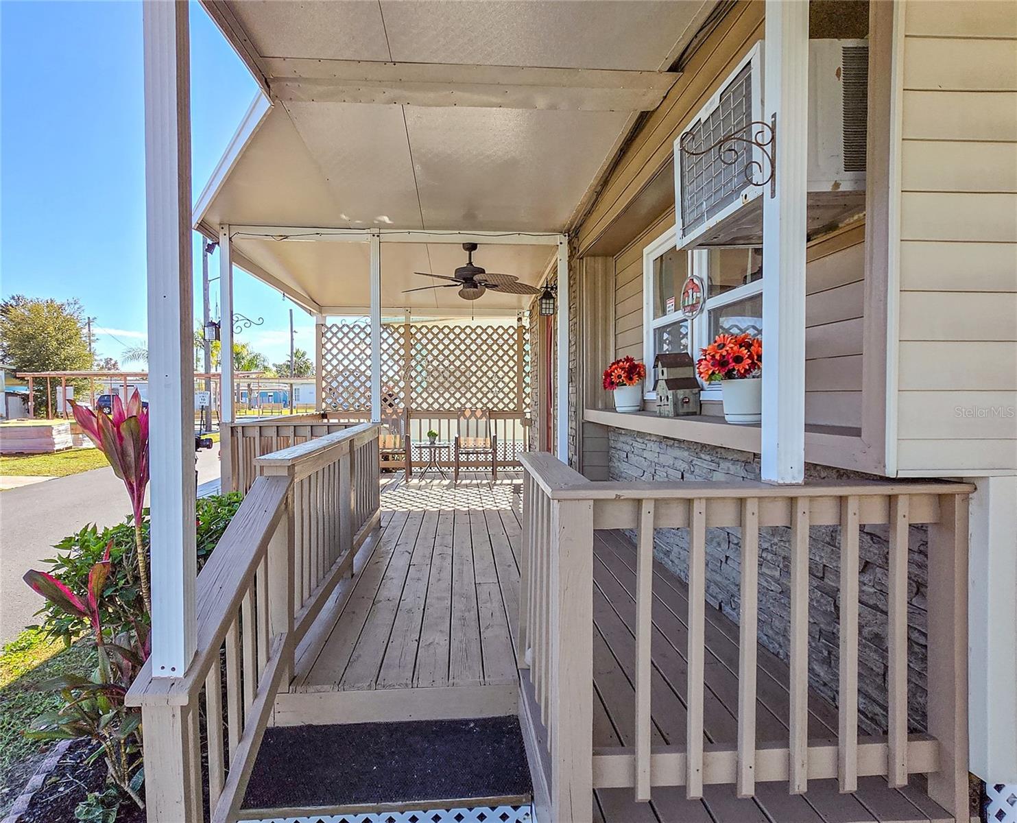 Image 8 of 34 For 6109 Creston Street