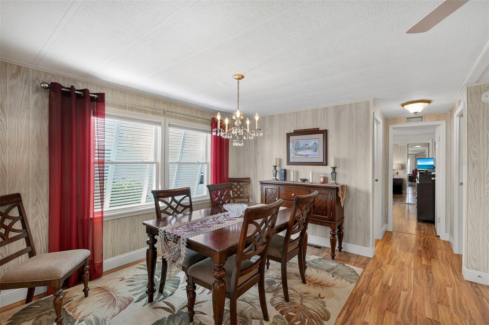 Image 13 of 75 For 320 La Costa