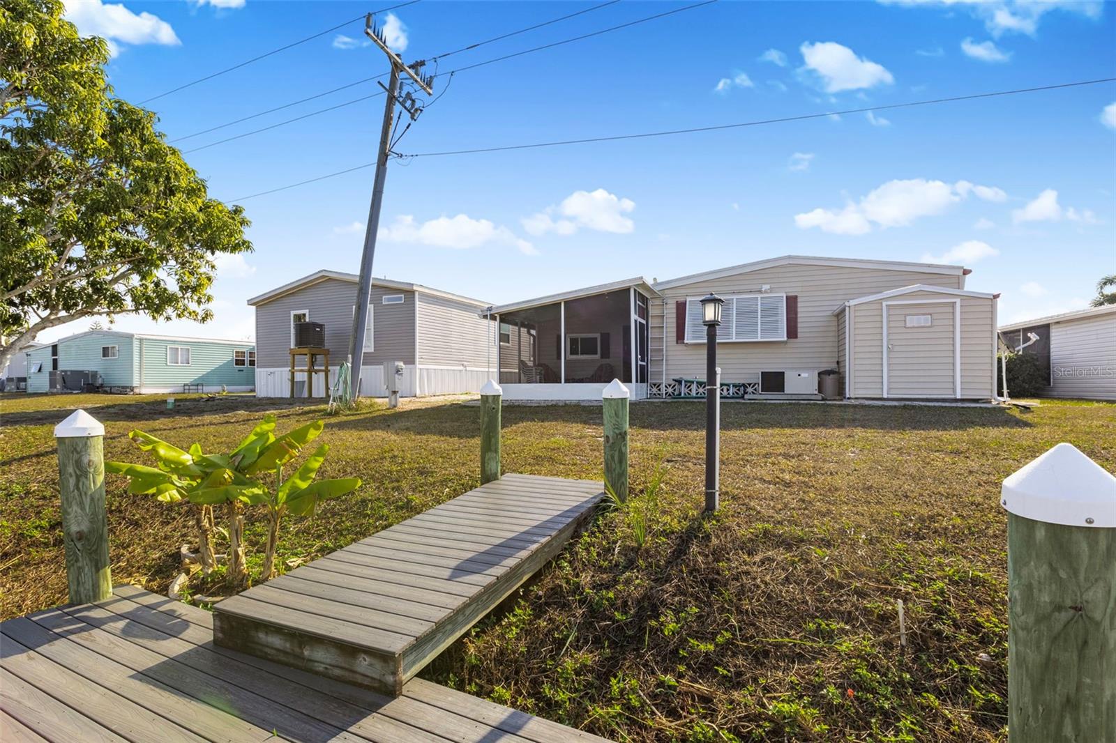 Image 29 of 75 For 320 La Costa