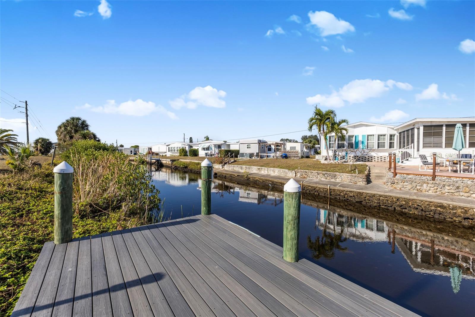 Image 30 of 75 For 320 La Costa