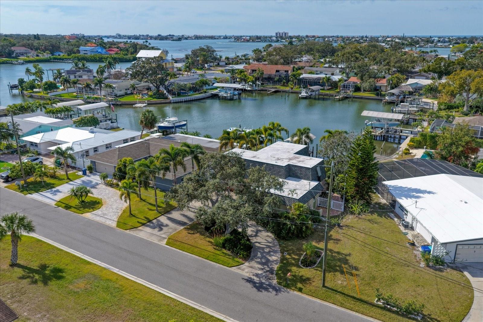 Image 25 of 44 For 1698 Mckay Creek Drive