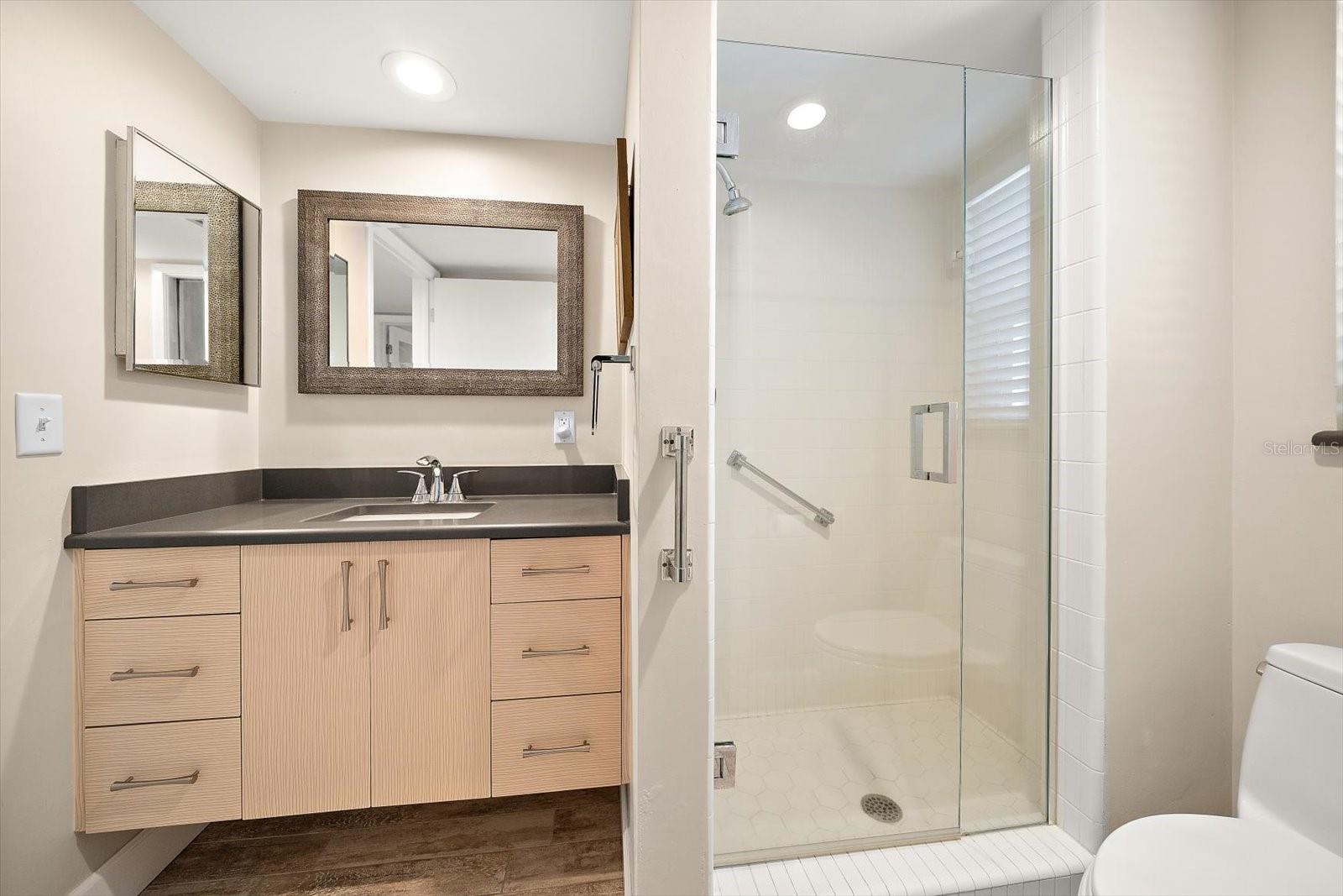 Image 32 of 44 For 1698 Mckay Creek Drive