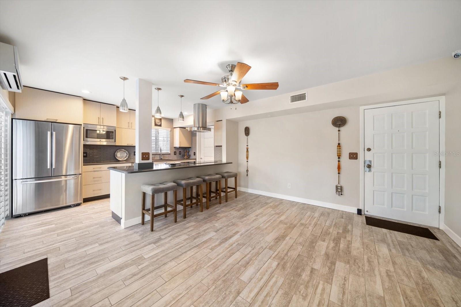 Image 4 of 44 For 1698 Mckay Creek Drive