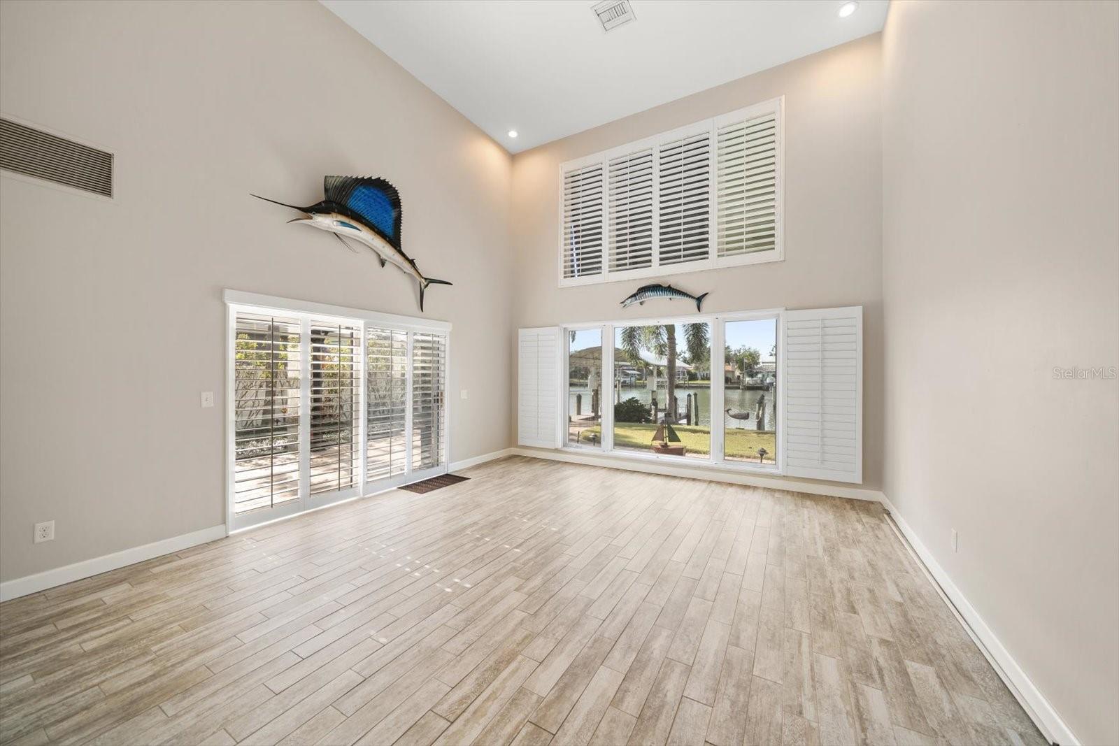 Image 7 of 44 For 1698 Mckay Creek Drive