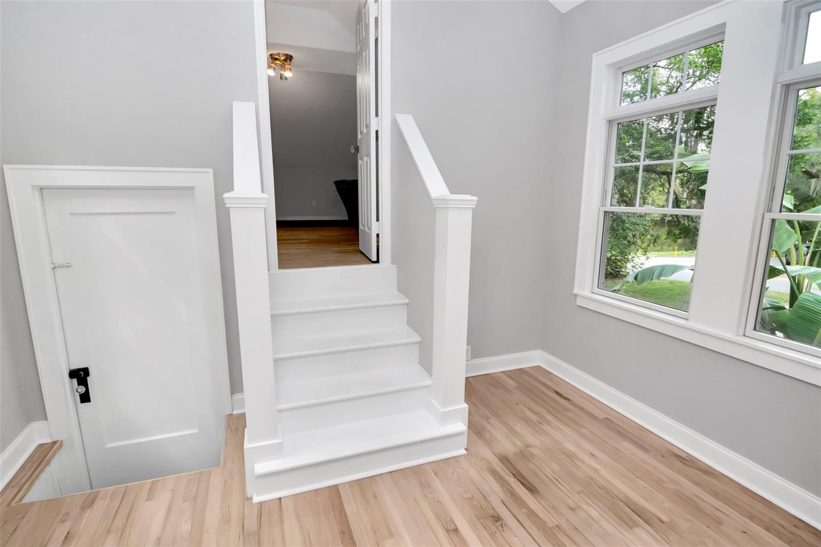 Image 18 of 29 For 1003 Clifton Street