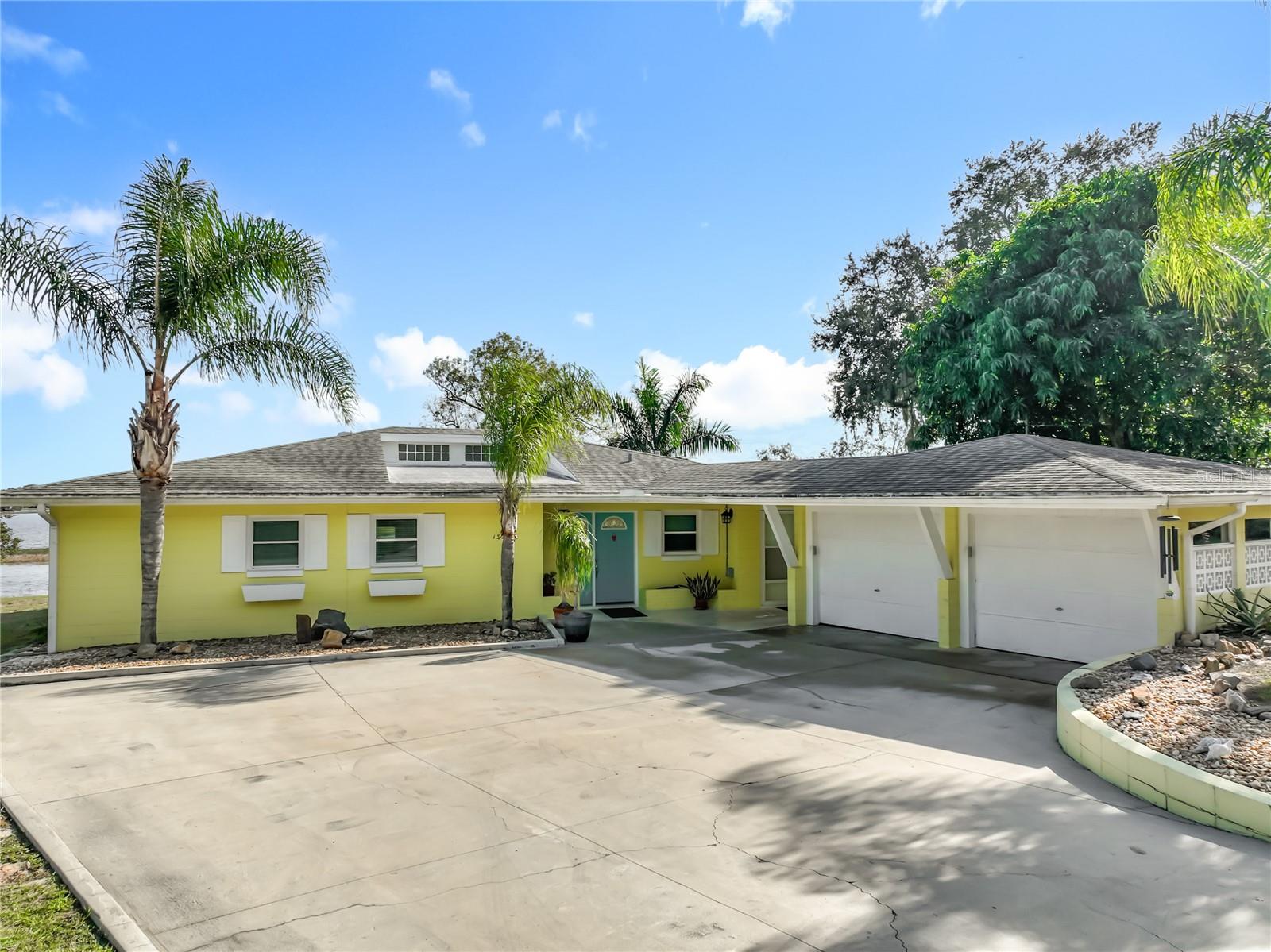 Image 2 of 38 For 13206 Shore Drive