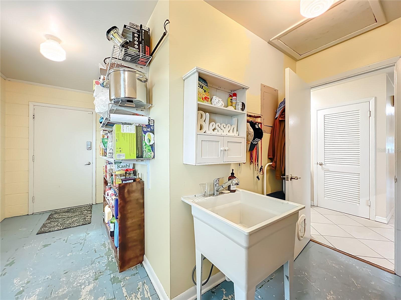 Image 26 of 38 For 13206 Shore Drive