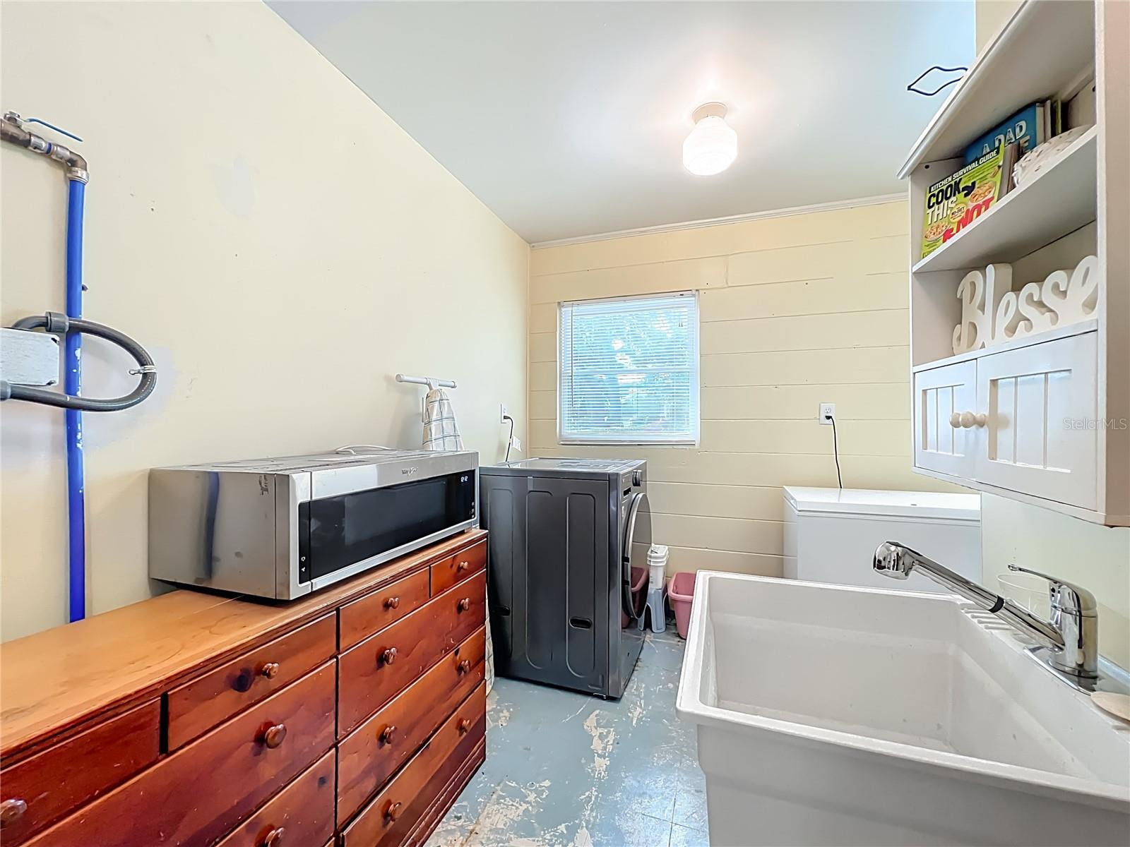 Image 27 of 38 For 13206 Shore Drive