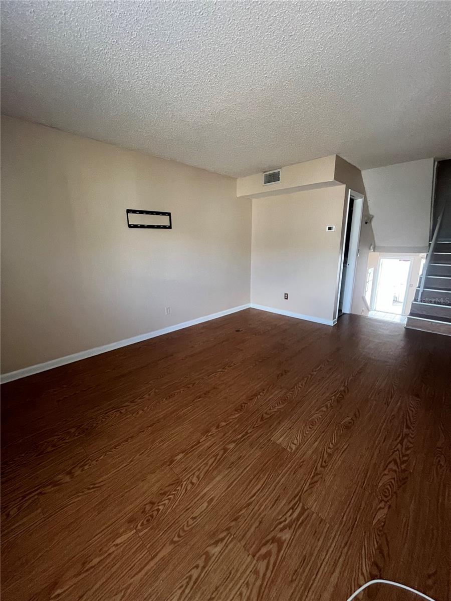 Image 2 of 6 For 7323 Jackson Springs Road