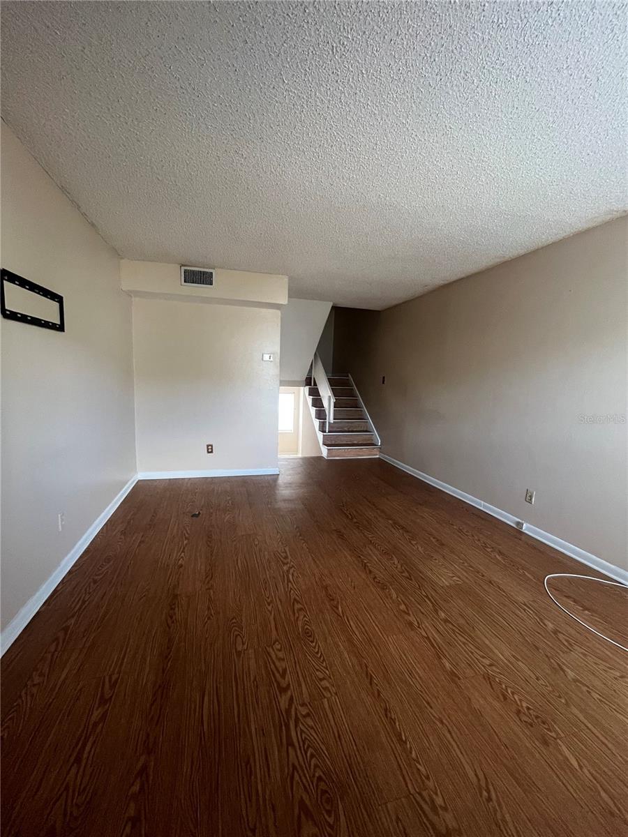 Image 5 of 6 For 7323 Jackson Springs Road