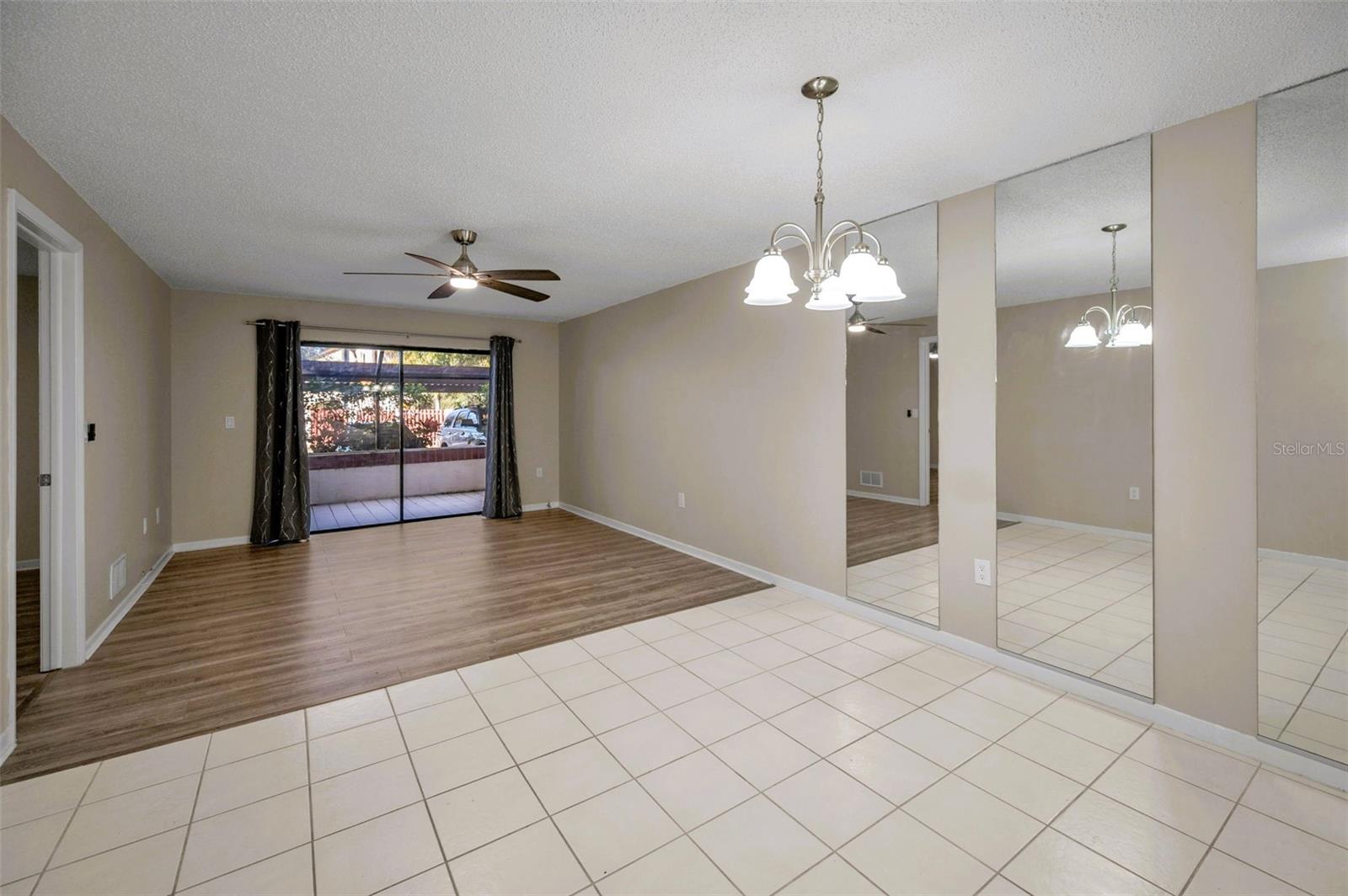 Image 12 of 42 For 2971 Estancia Boulevard 418