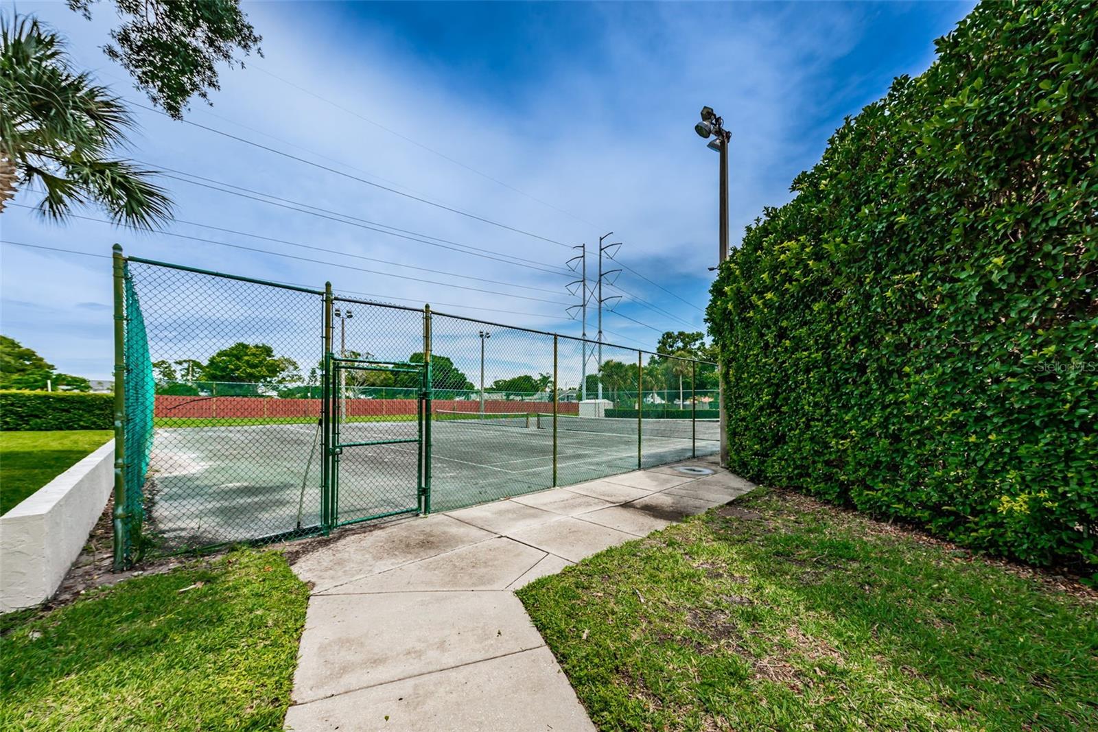 Image 39 of 42 For 2971 Estancia Boulevard 418