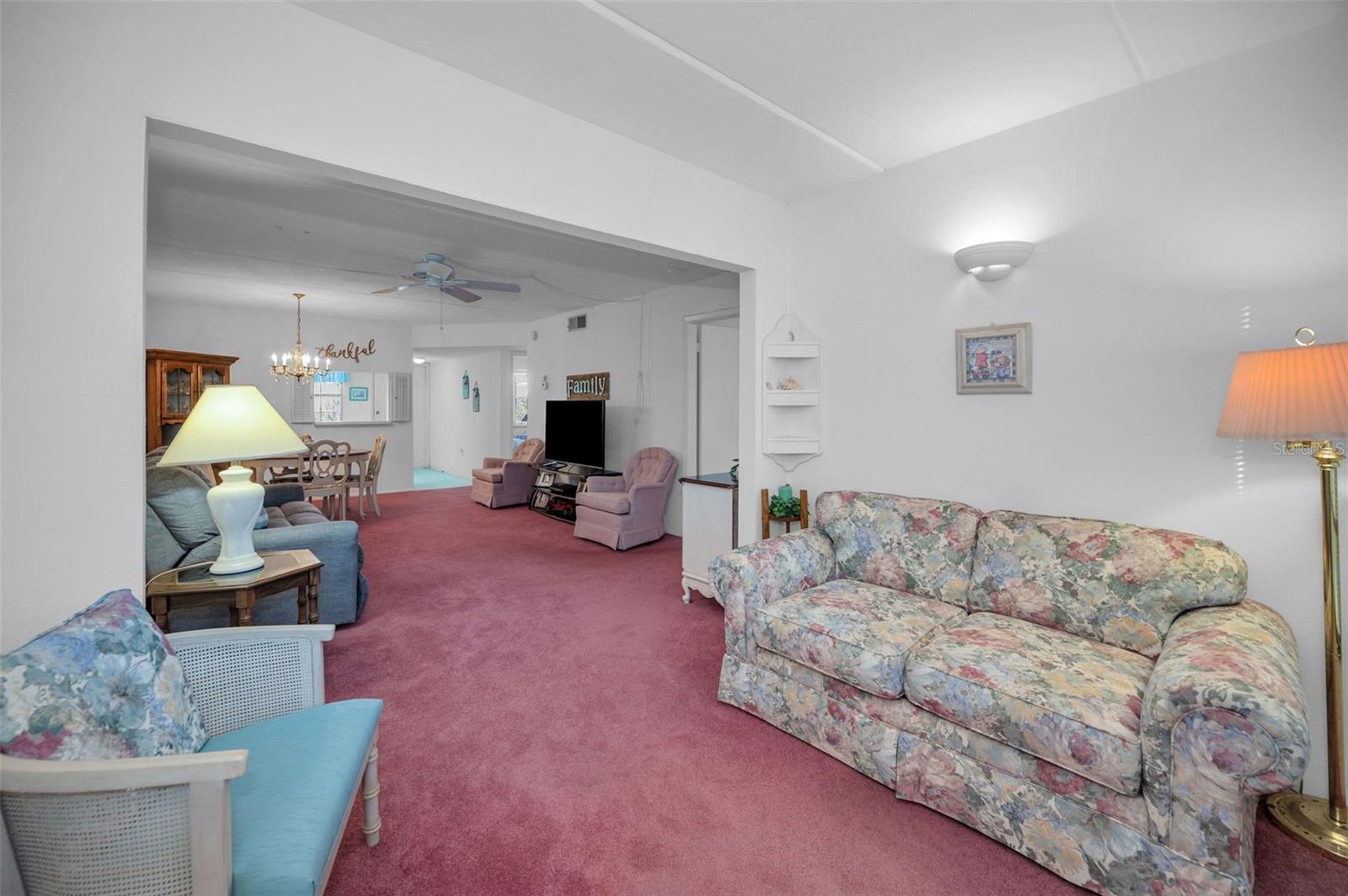 Image 15 of 72 For 841 Patricia Avenue 306