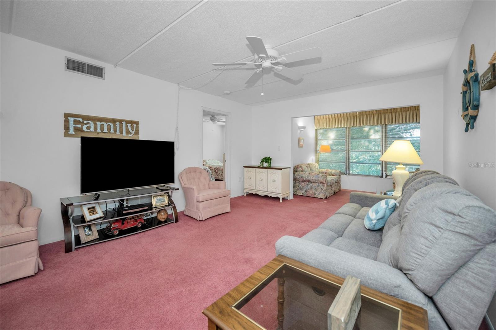 Image 17 of 72 For 841 Patricia Avenue 306