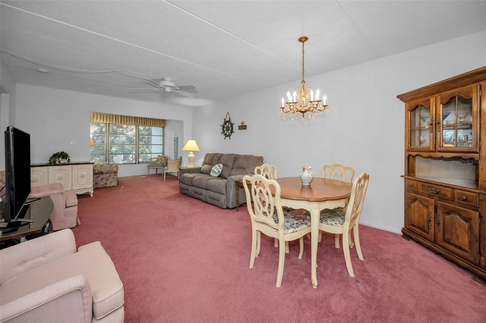 Image 22 of 72 For 841 Patricia Avenue 306