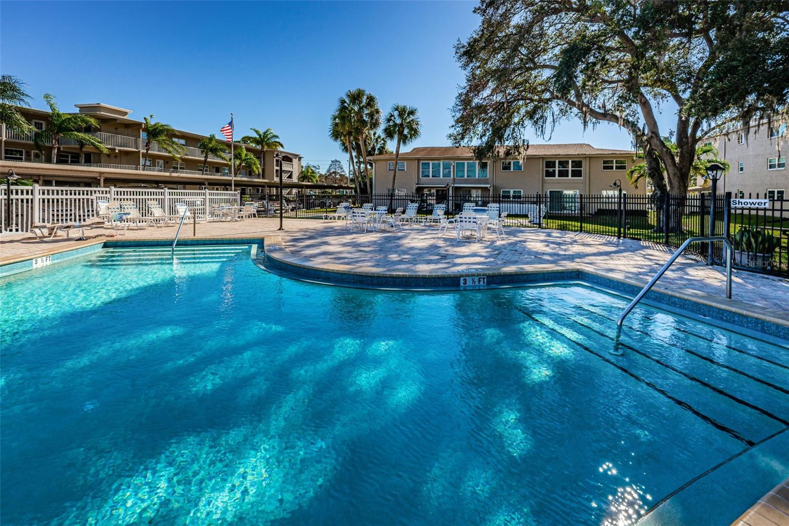 Image 56 of 72 For 841 Patricia Avenue 306