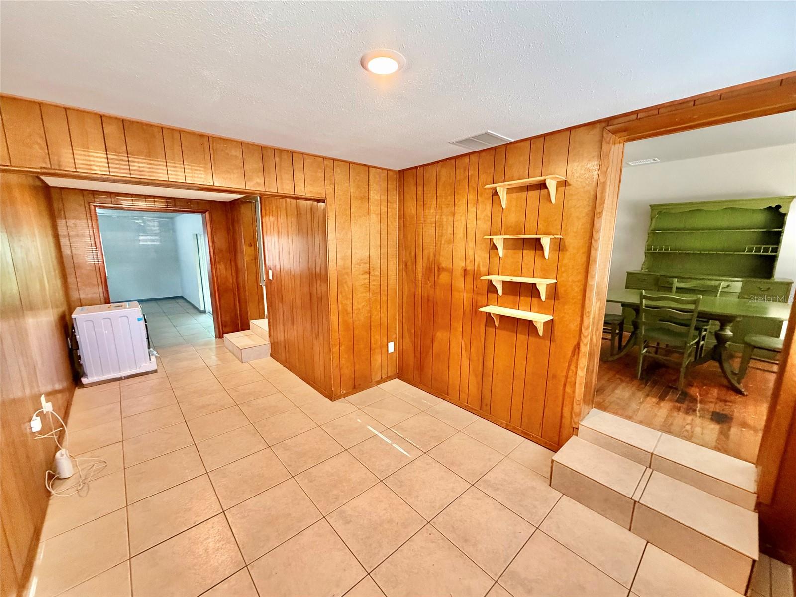 Image 16 of 21 For 1017 Blann Drive