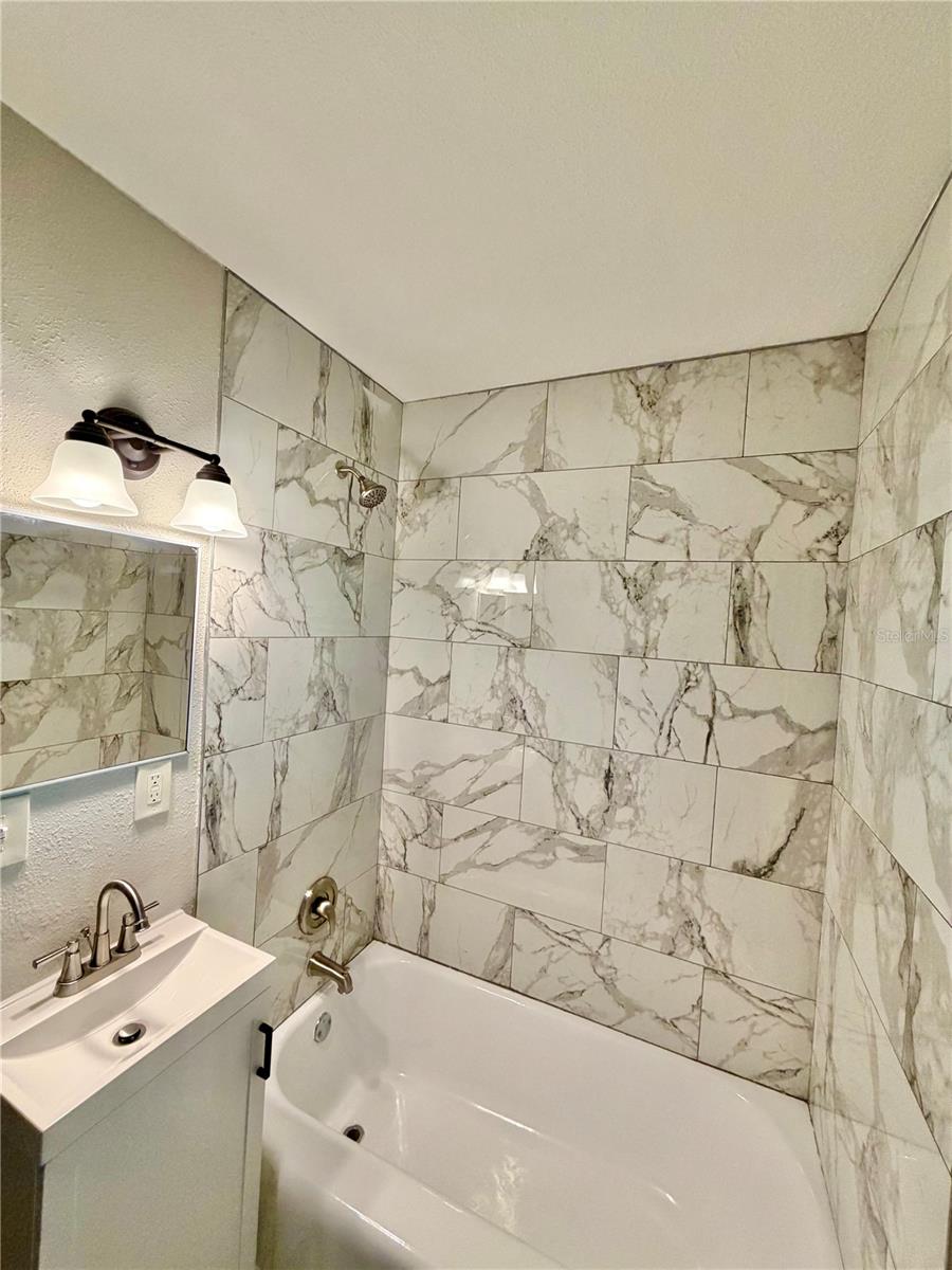 Image 3 of 21 For 1017 Blann Drive