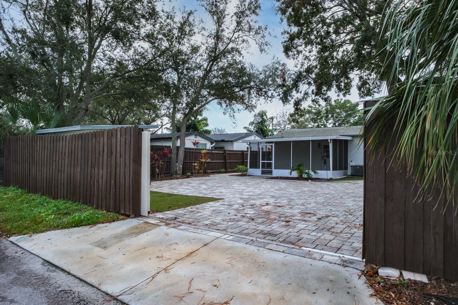 Image 28 of 28 For 781 40th Avenue Ne