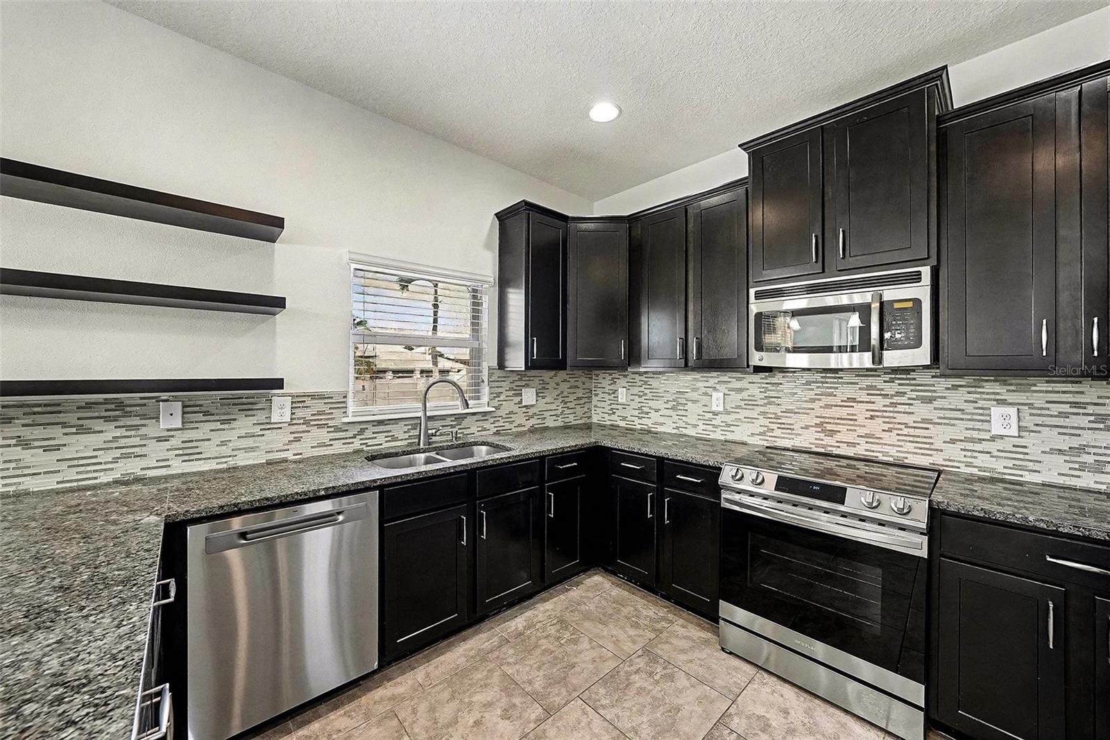 Image 14 of 43 For 6417 Key Island Avenue