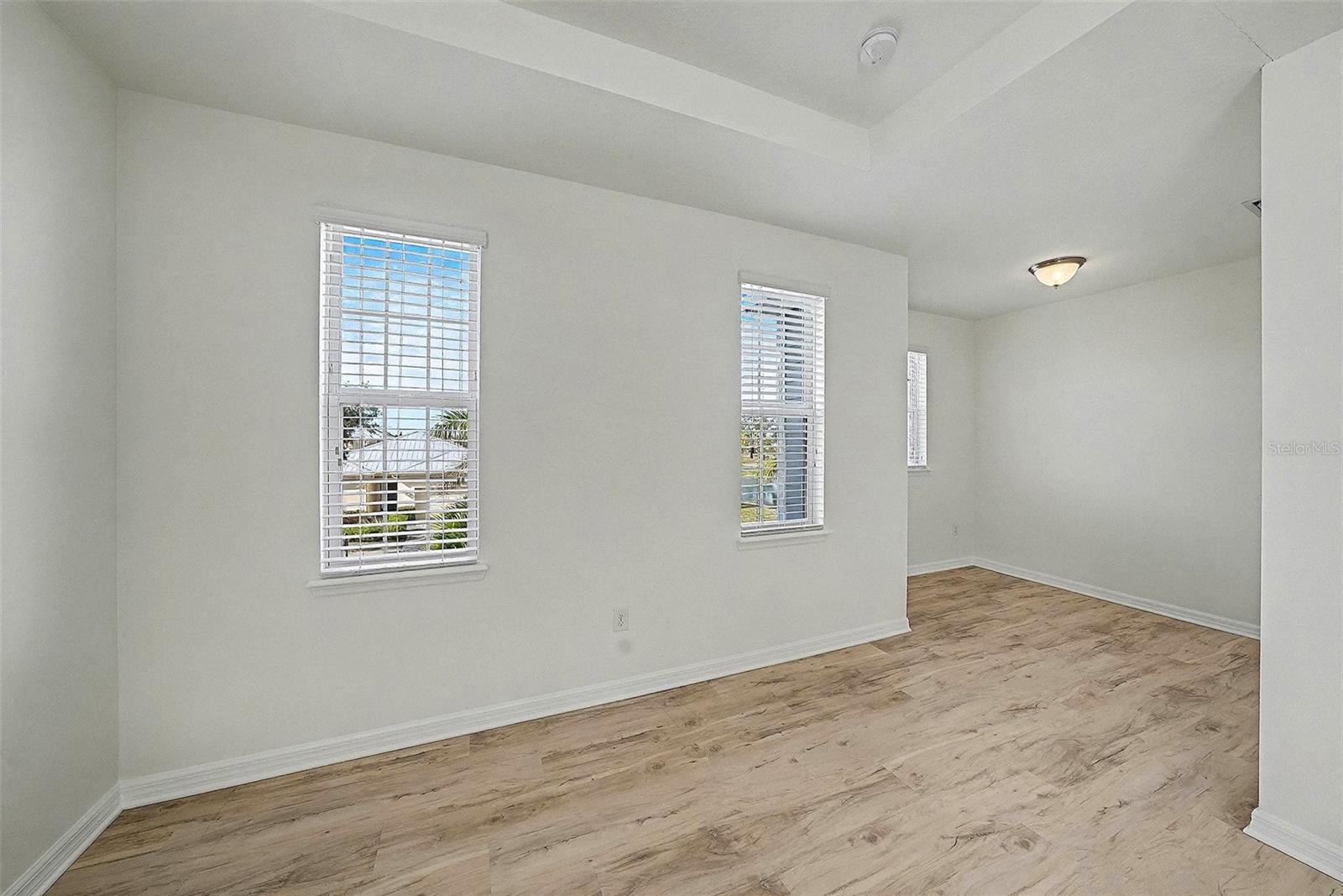 Image 20 of 43 For 6417 Key Island Avenue