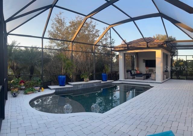 Image 13 of 19 For 12762 Del Corso Loop