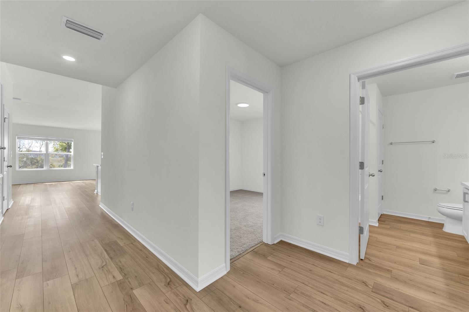 Image 10 of 26 For 9267 Sandy Bluffs Circle