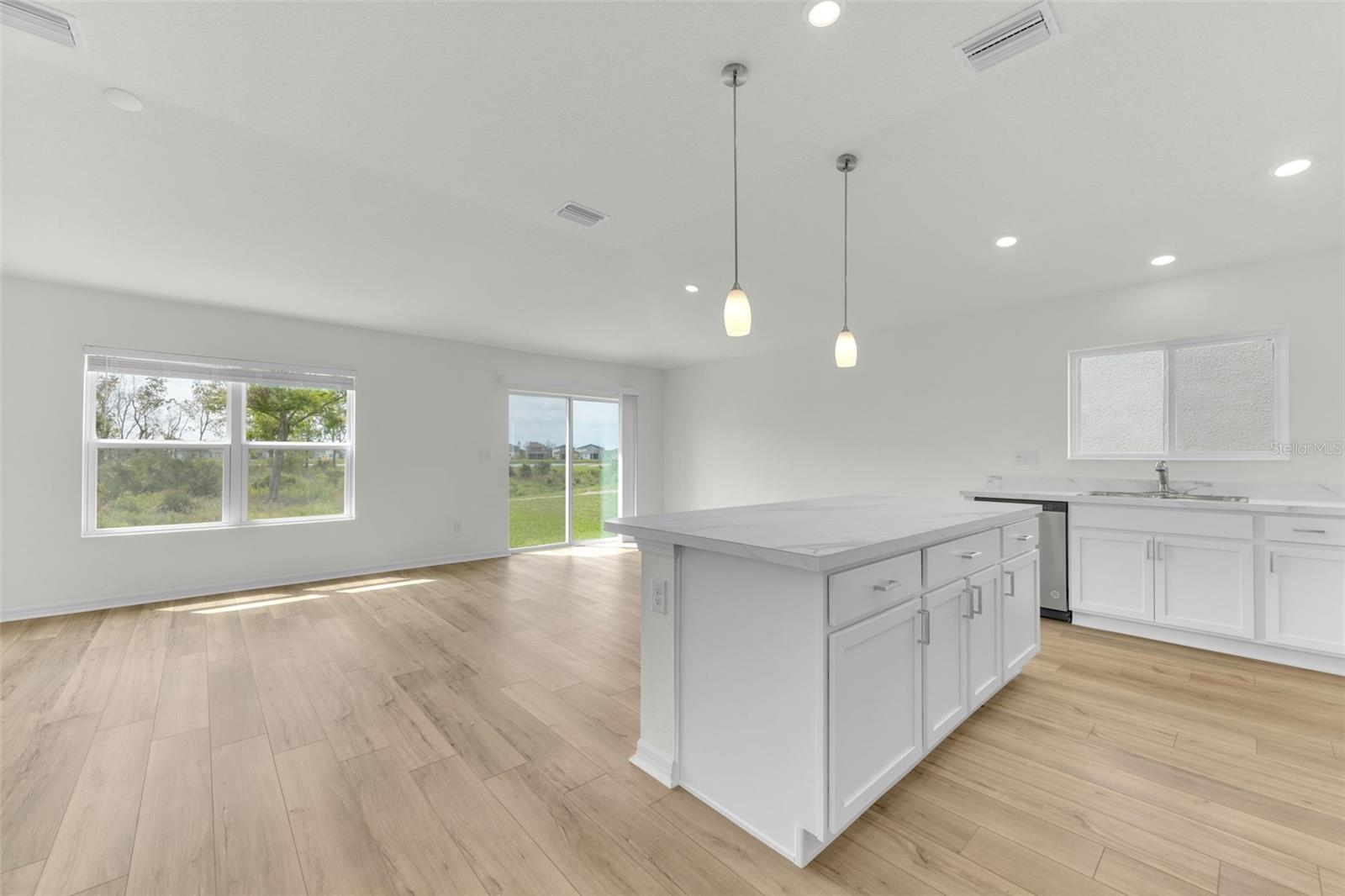 Image 4 of 26 For 9267 Sandy Bluffs Circle