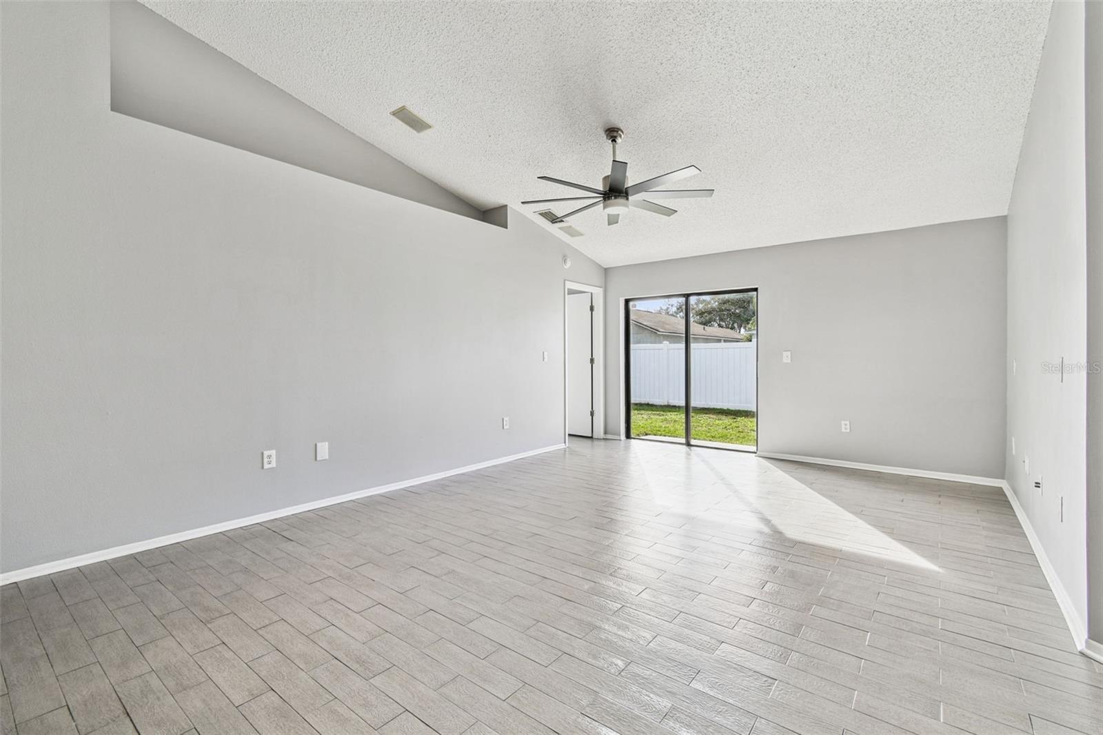 Image 13 of 55 For 1309 Franford Drive