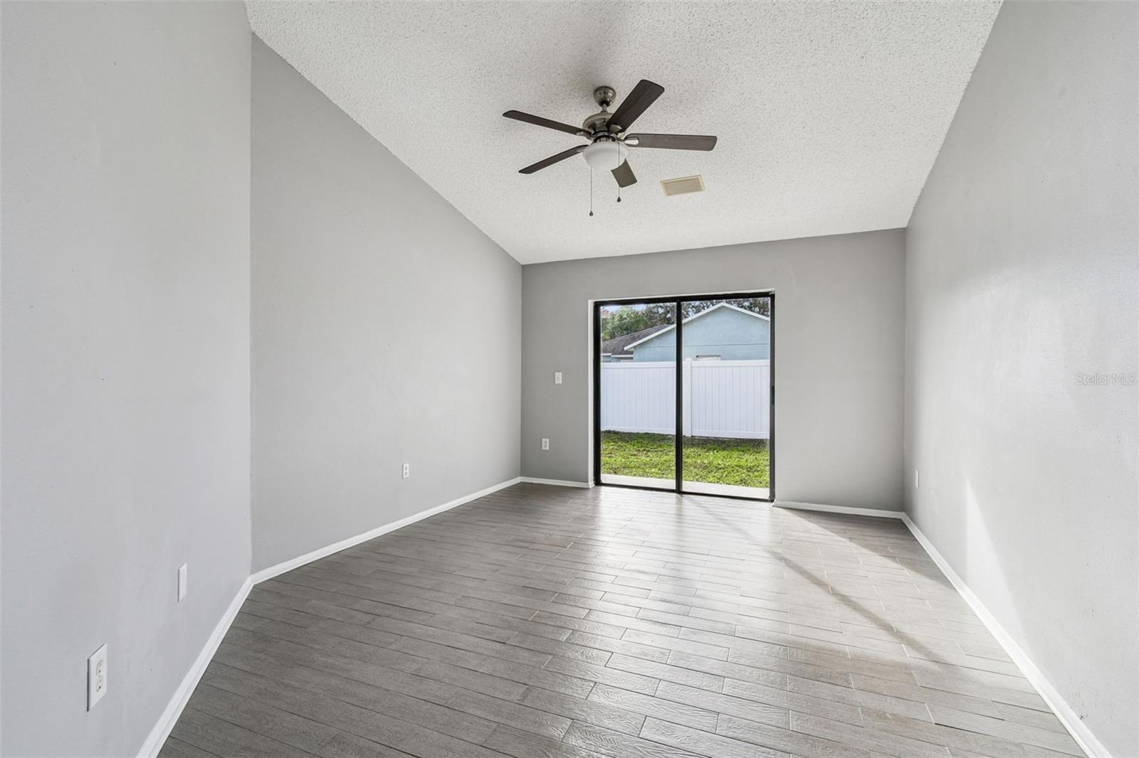 Image 24 of 55 For 1309 Franford Drive