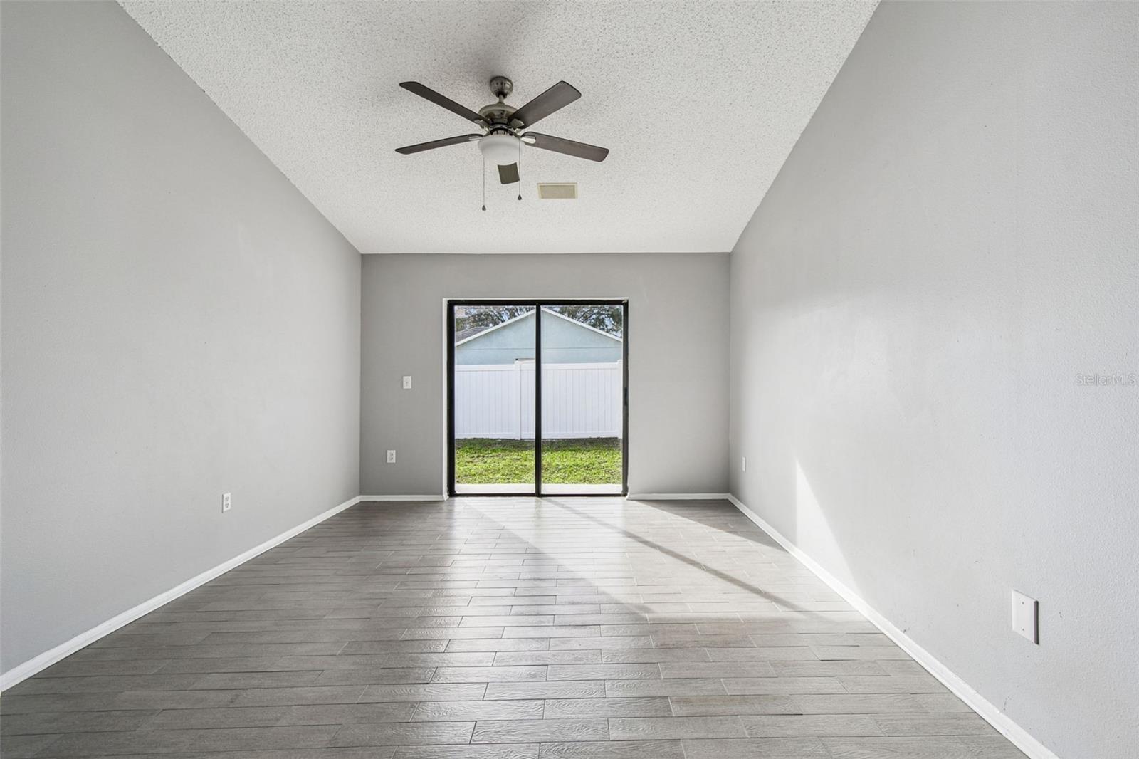 Image 25 of 55 For 1309 Franford Drive