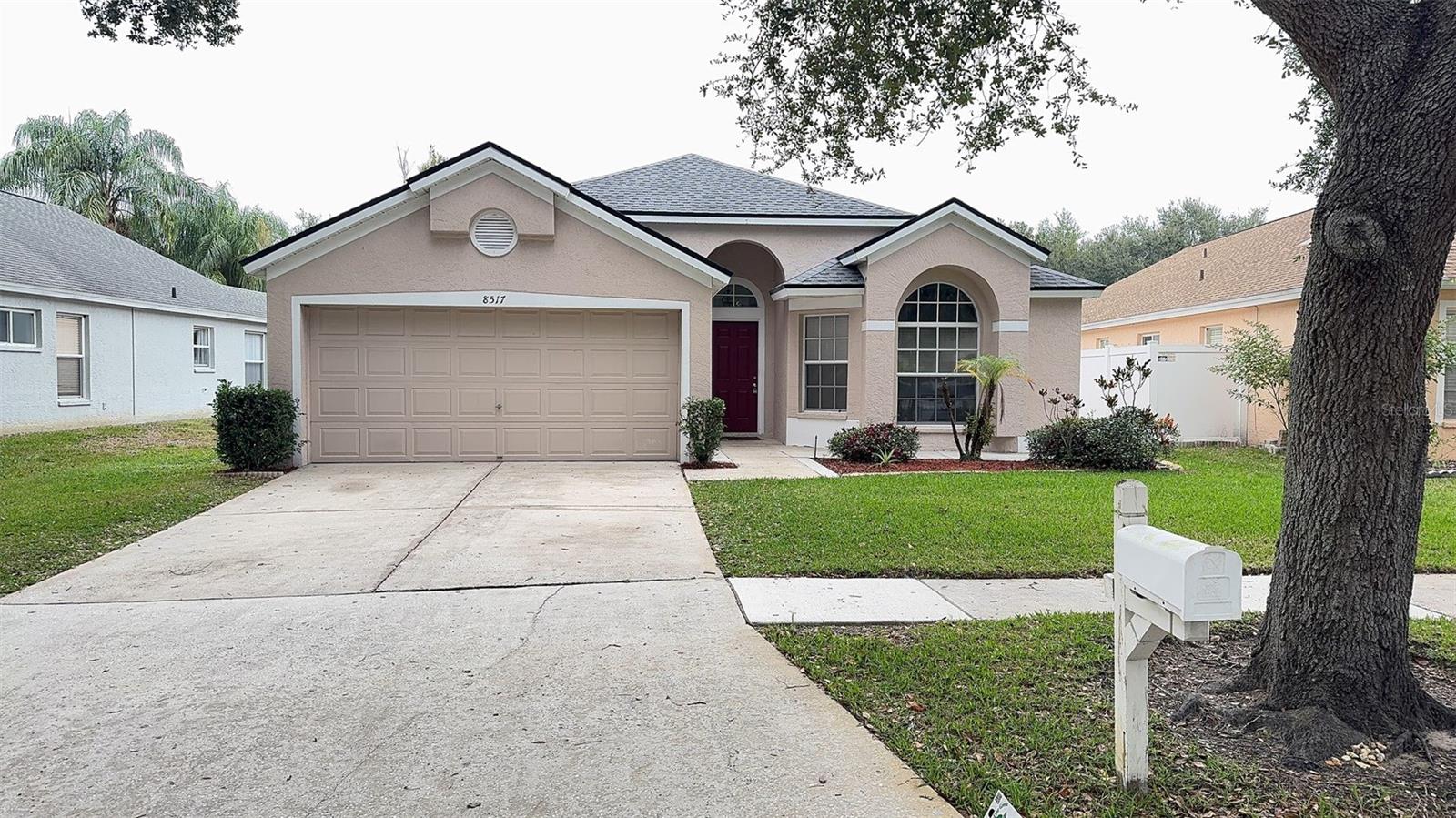 Details for 8517 Fawn Creek Drive, TAMPA, FL 33626
