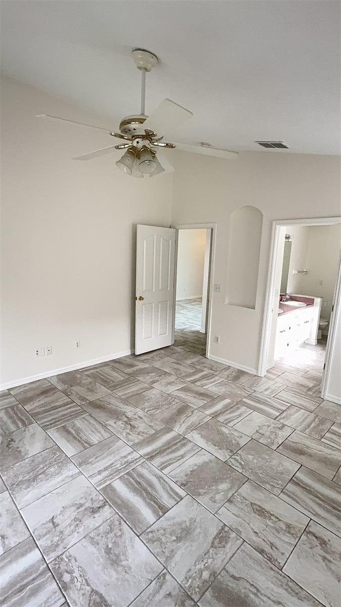 Image 14 of 40 For 8517 Fawn Creek Drive