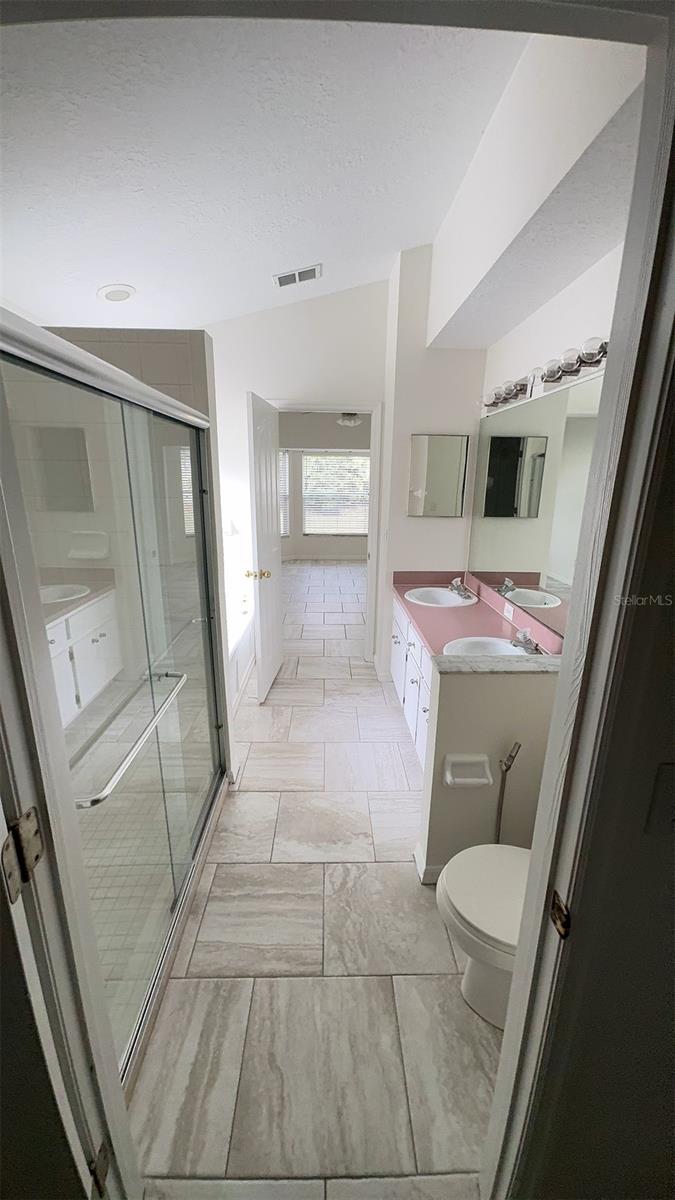 Image 19 of 40 For 8517 Fawn Creek Drive