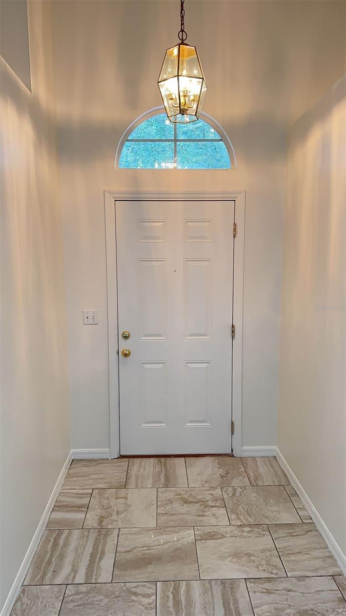 Image 4 of 40 For 8517 Fawn Creek Drive