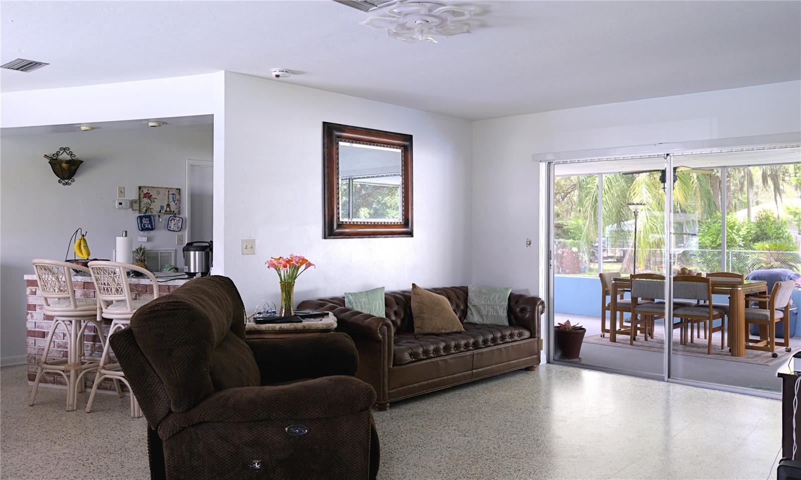 Image 3 of 18 For 9344 Horizon Drive