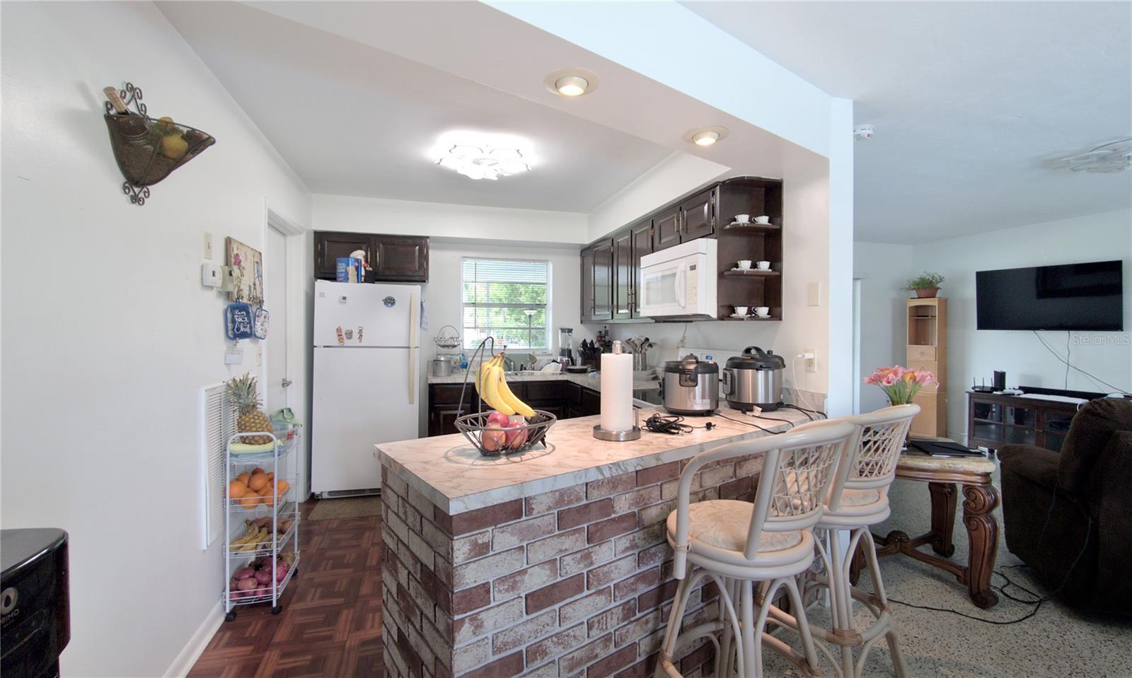 Image 4 of 18 For 9344 Horizon Drive