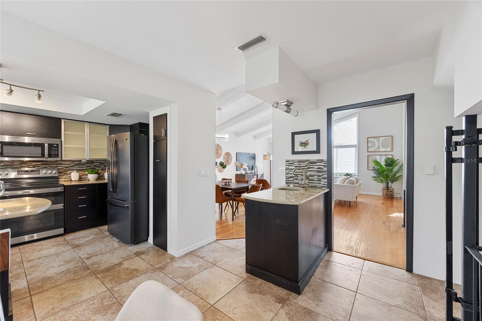 Image 14 of 50 For 14265 85th Avenue