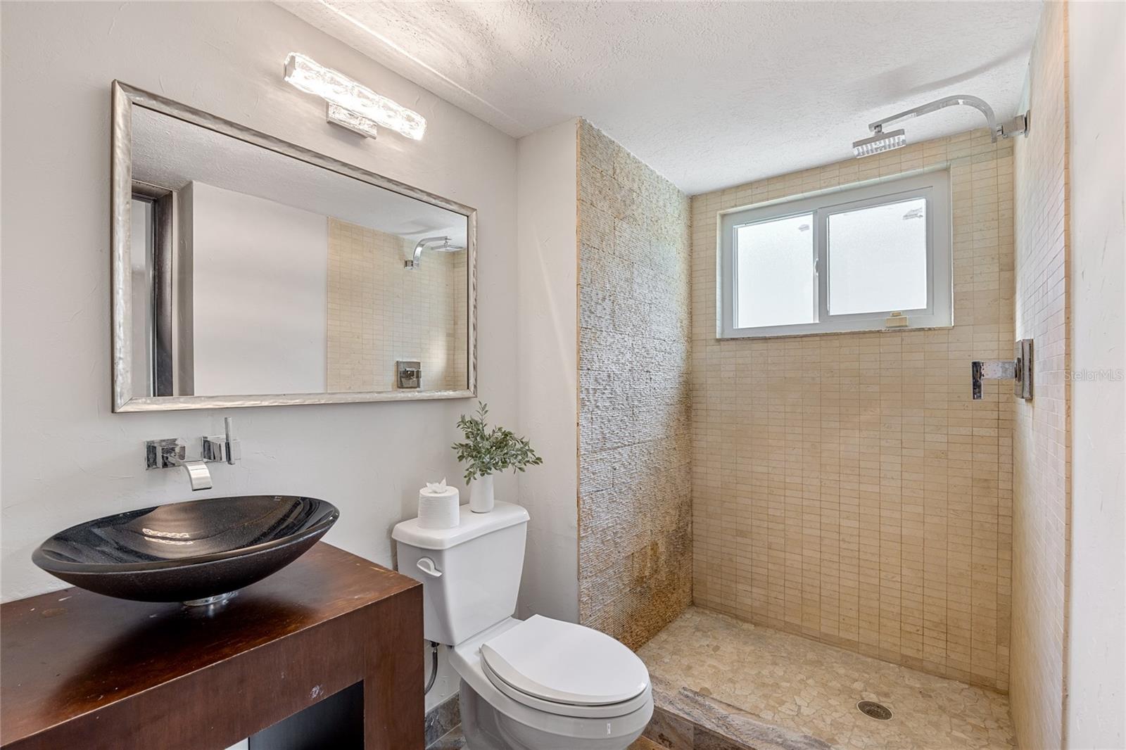 Image 24 of 50 For 14265 85th Avenue