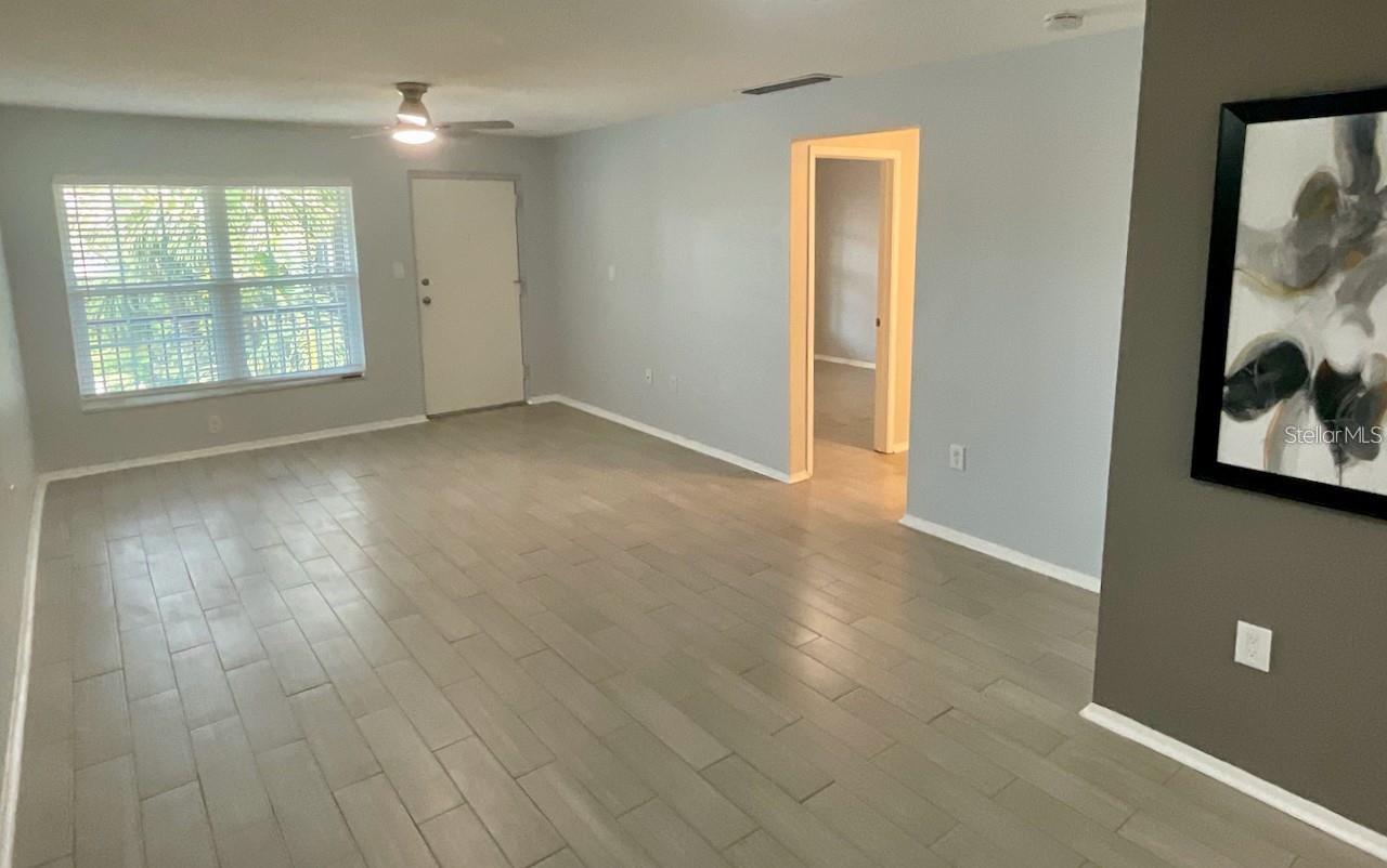 Image 4 of 23 For 1020 85th Avenue N 222