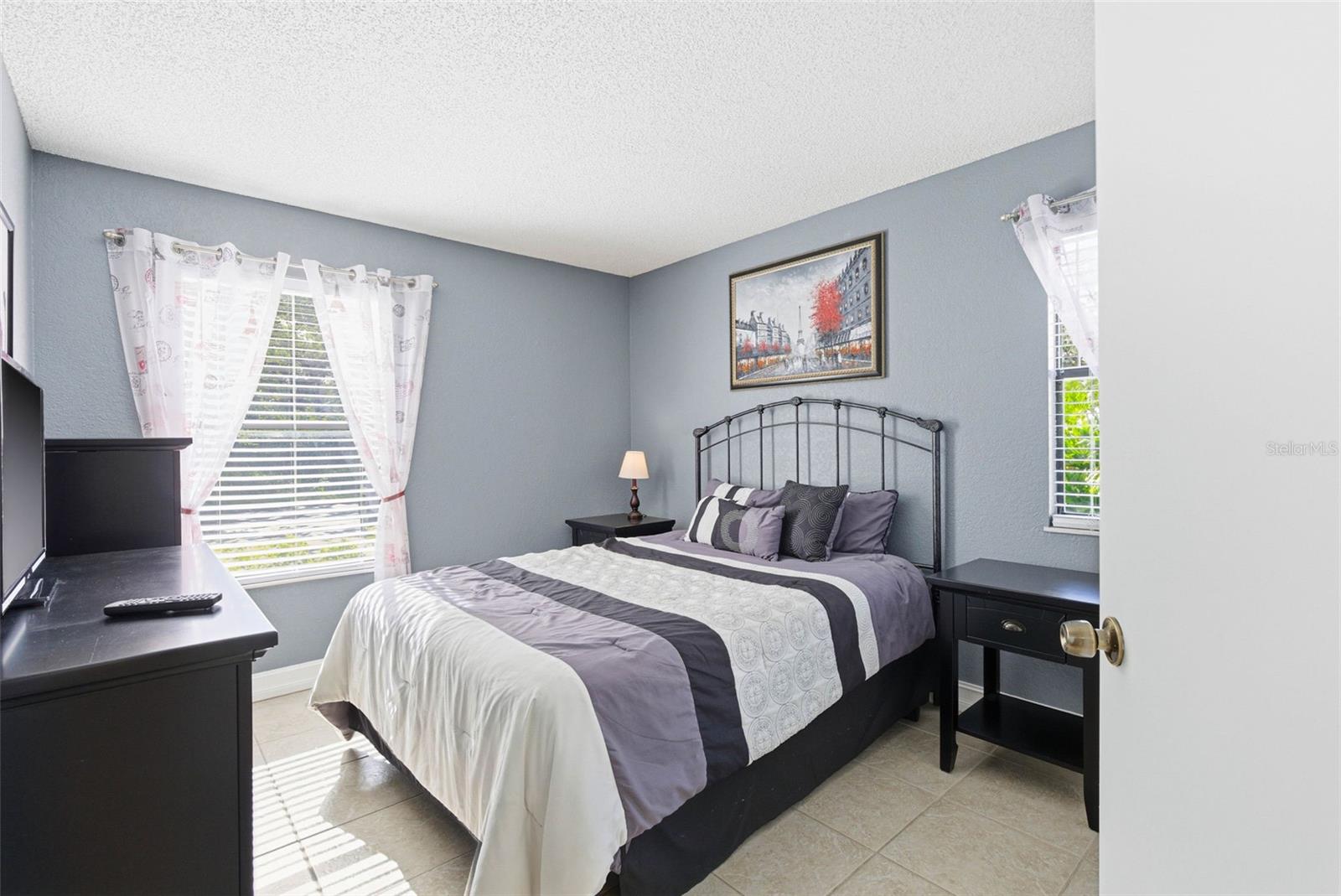 Image 25 of 81 For 3001 58th Avenue S 1101