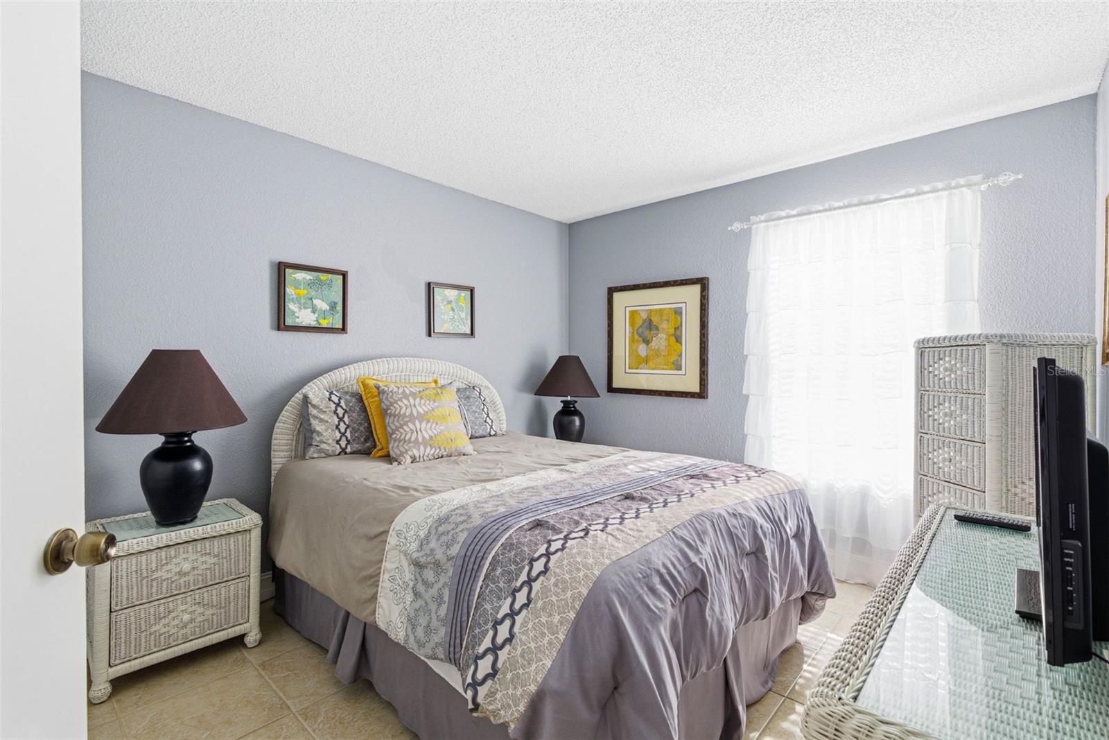 Image 27 of 81 For 3001 58th Avenue S 1101