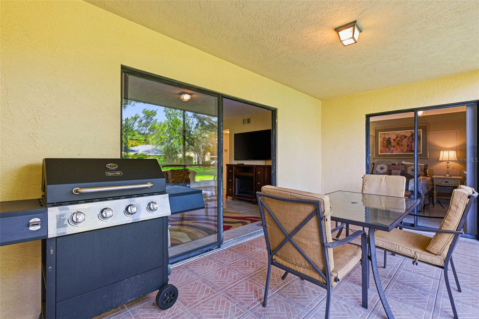 Image 33 of 81 For 3001 58th Avenue S 1101