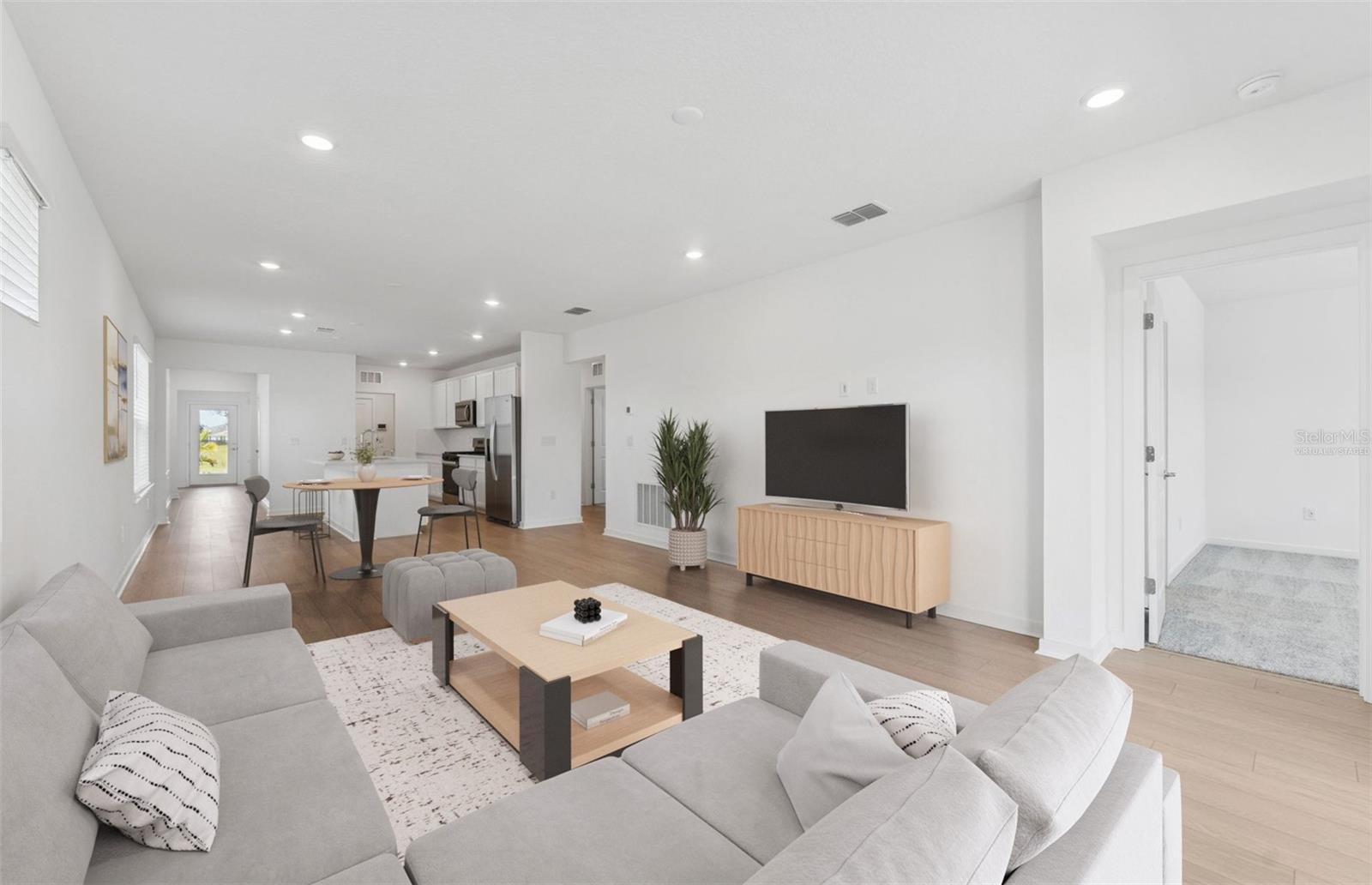 Image 2 of 20 For 1079 Kistna Drive