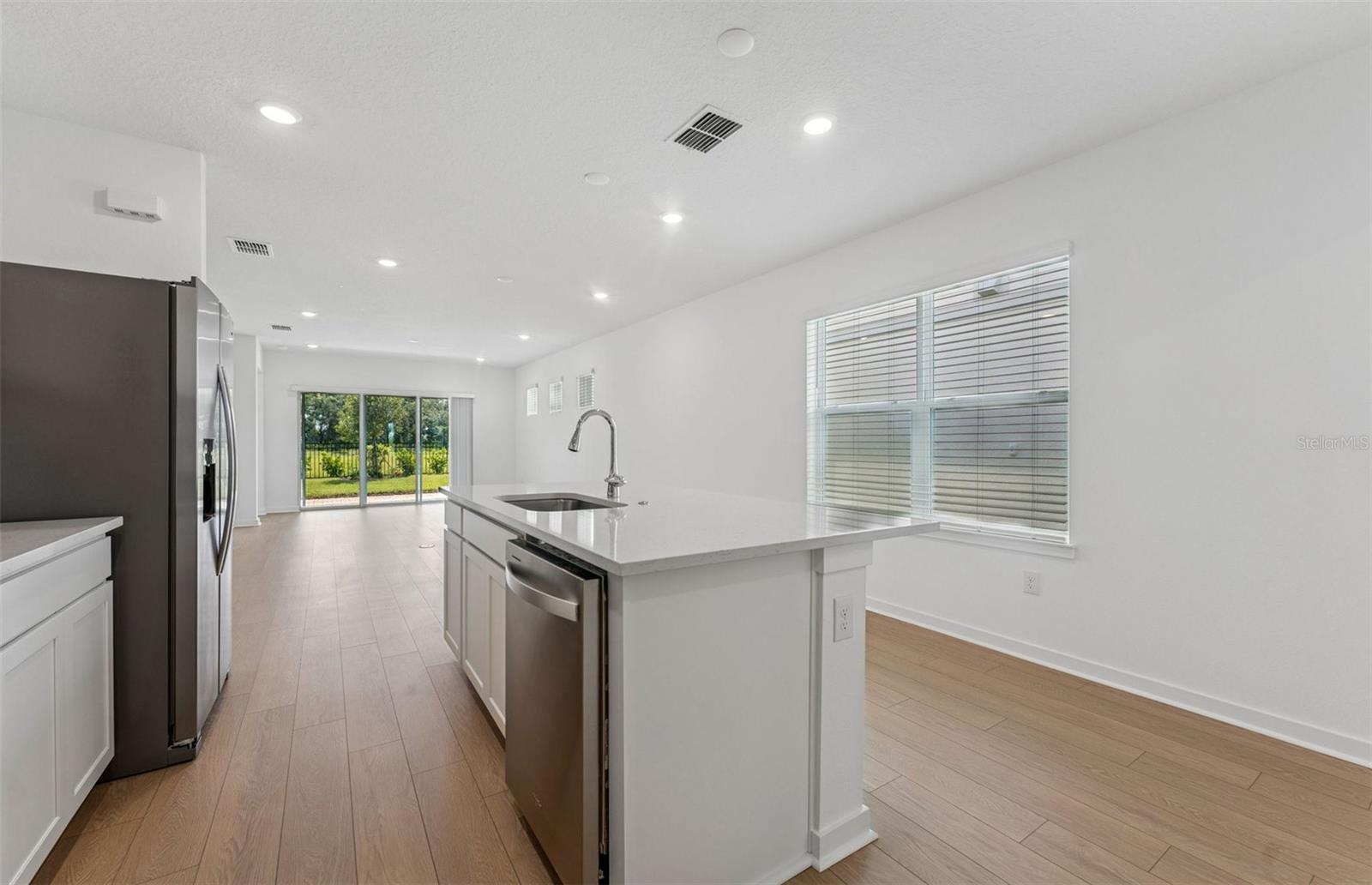 Image 5 of 20 For 1079 Kistna Drive