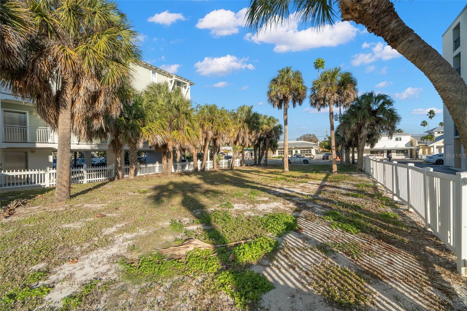 Image 10 of 24 For 1306 Gulf Boulevard