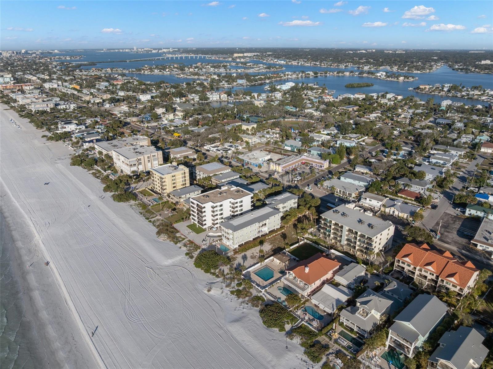 Image 23 of 24 For 1306 Gulf Boulevard