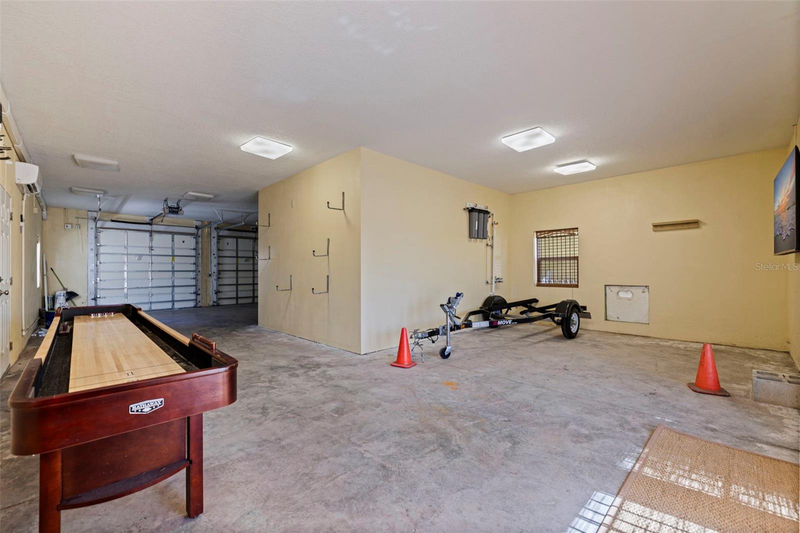 Image 43 of 51 For 5429 Essex Avenue S